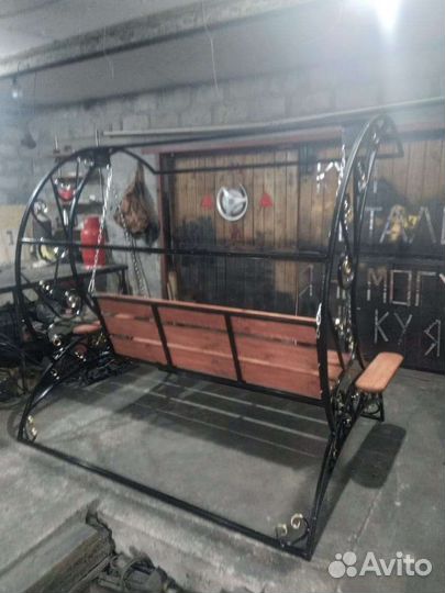 Садовые качели кованные