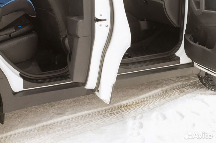 Накладки на пороги Hyundai Creta 1 (16-21) RA