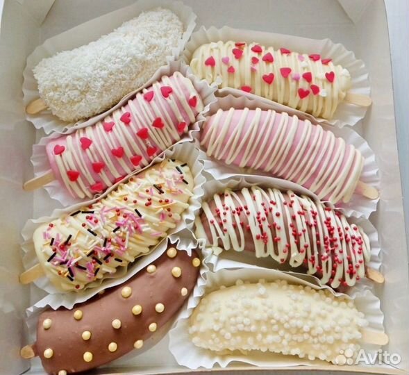 Клубника и бананы в шоколаде