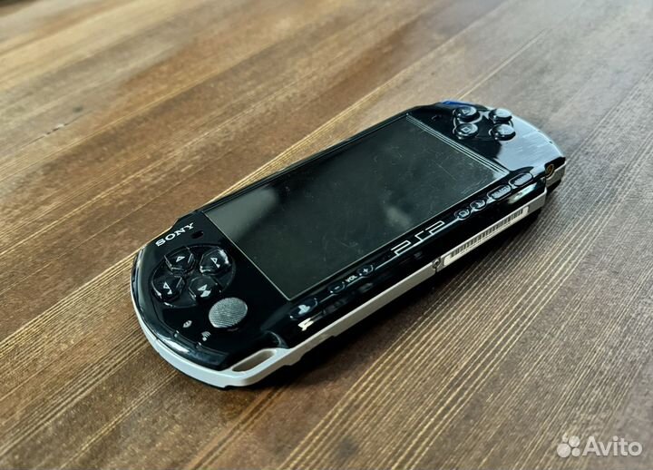 Sony PSP 3008 64Gb (250игр), комплект