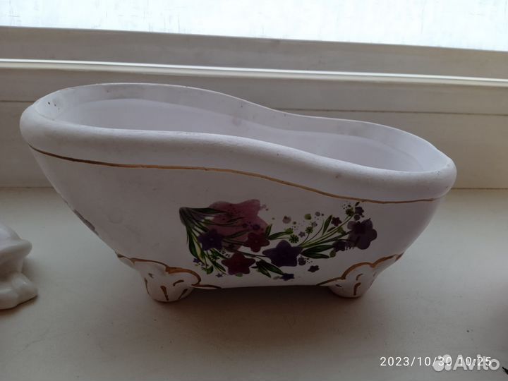 Солонка и перечница, ванночка для губки, копилка