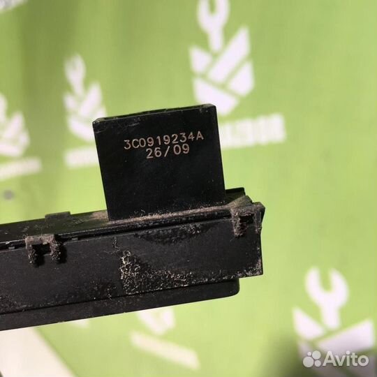 Индикатор Фольксваген Пассат Б6