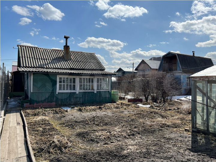 Дача 50 м² на участке 5 сот.