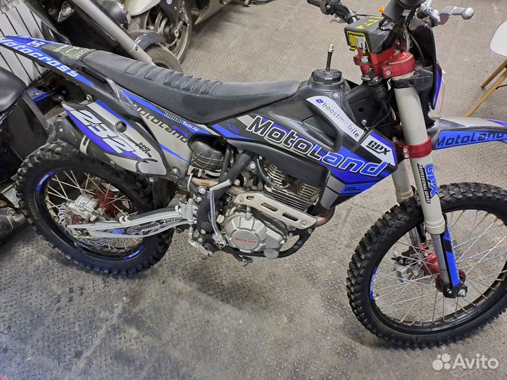 Кросовый мотоцикл motolend XT250HS 172v4