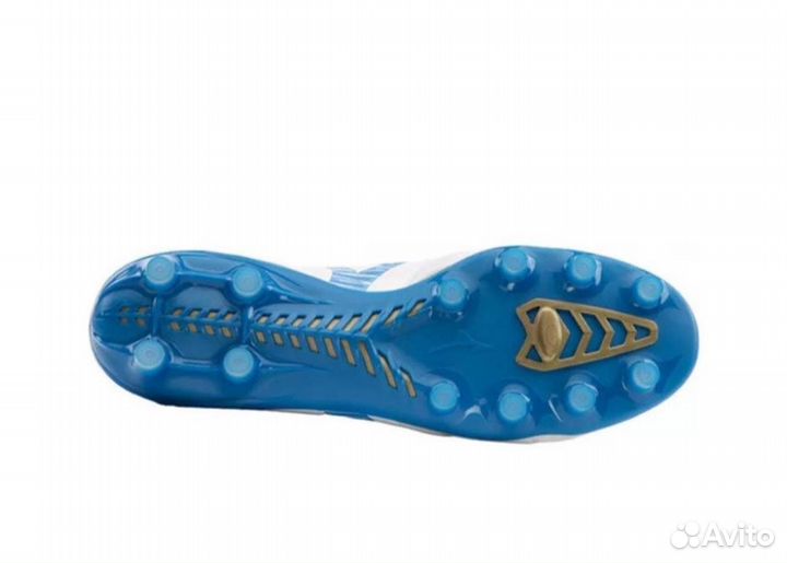 Футбольные бутсы mizuno morelia