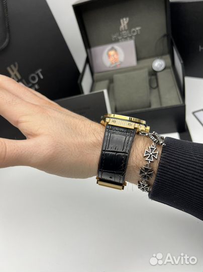 Часы мужские унисекс с камнями Hublo*t