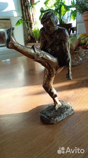 Статуэтка авторская