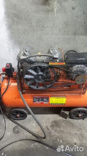 Продам компрессор