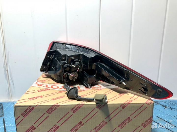 Фонарь задний левый Kia Rio 4 2017-2020