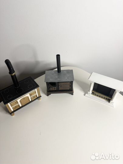 Миниатюры для кукольного дома