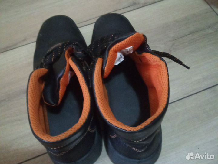 Спецобувь мужская 43 размер