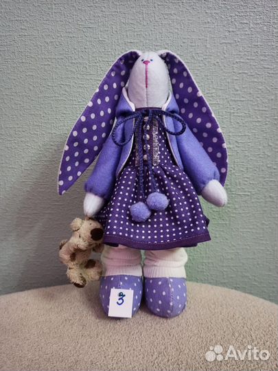 Зайцы ручной работы