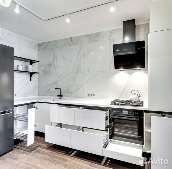 Кухонный гарнитур Модена на заказ