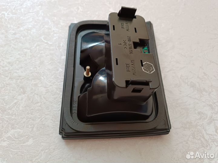 Задний фонарь ваз 2110 правый