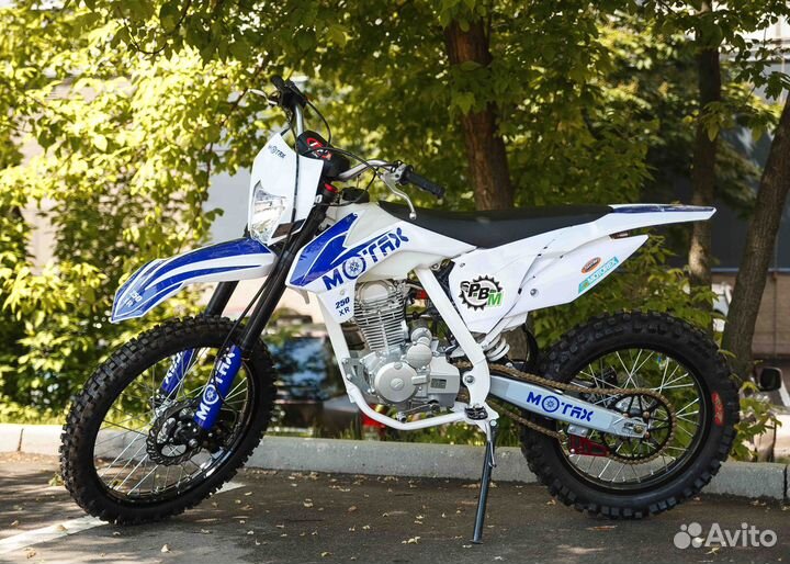 Мотоцикл motax XR 250