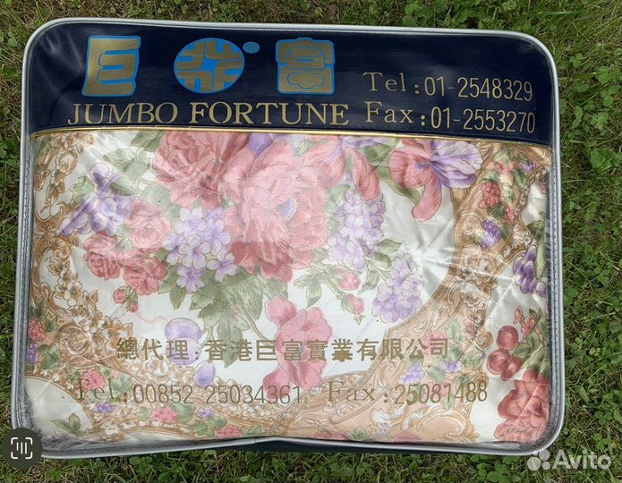 Покрывало на кровать и чехлы на подушки