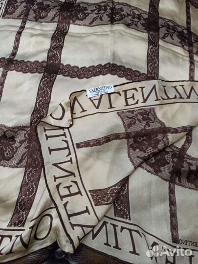 Палантин valentino оригинал шелк италия