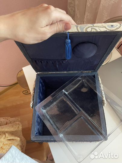 Шкатулка для швейных принадлежностей