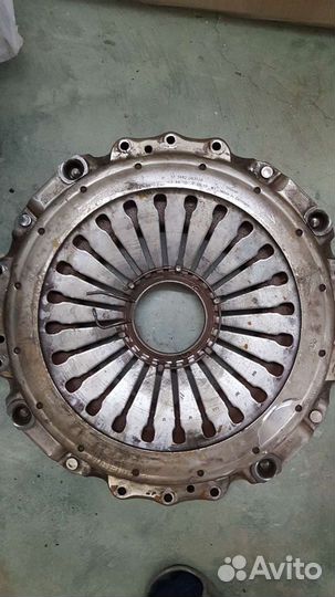 Корзина диск сцепления и выжимной подшипник на кам