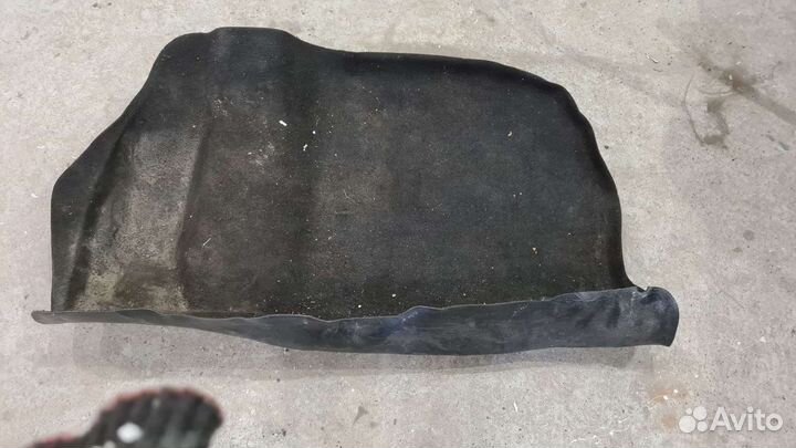 Коврик багажника Ауди 80 / 90 б3 оригинал