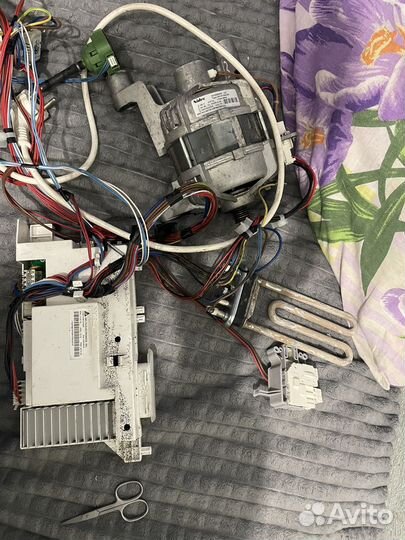 Запчасти на стиральную машинку hotpoint