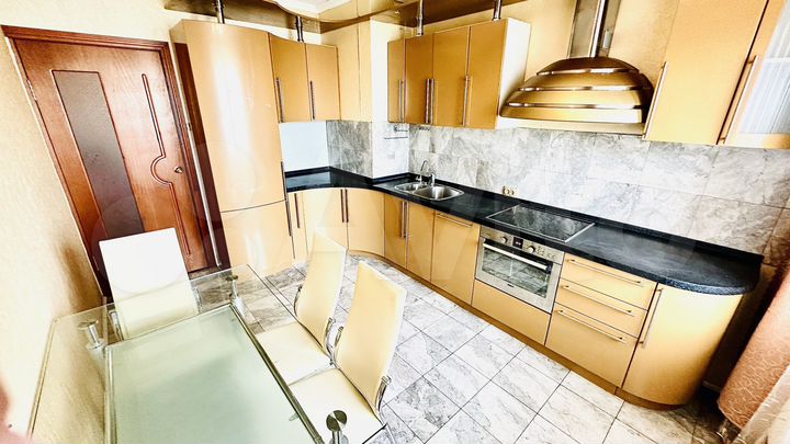 3-к. квартира, 73,9 м², 4/10 эт.