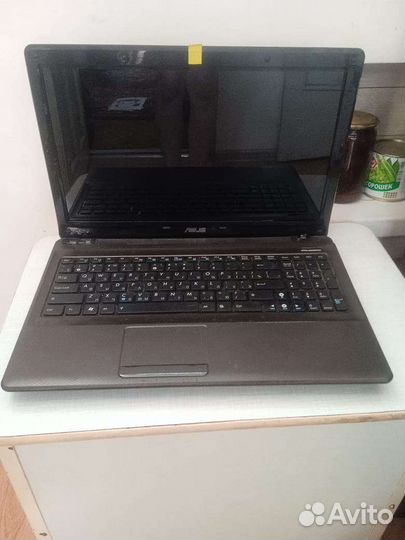 Ноутбук asus