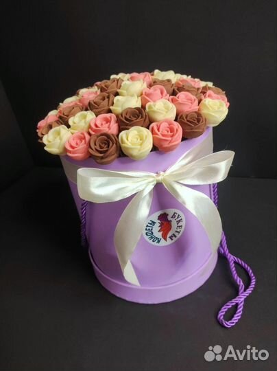 Шоколадные Розы - 51 шт в Шляпной Коробке