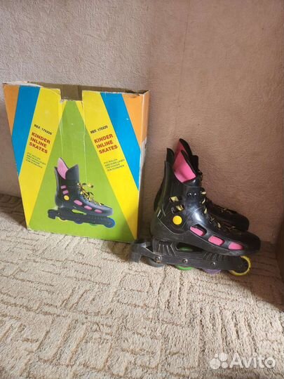 Ролики 40 размер. Роликовые коньки. С коробкой