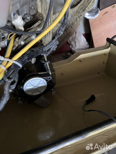 Продаю мотор болотоход 30 сил