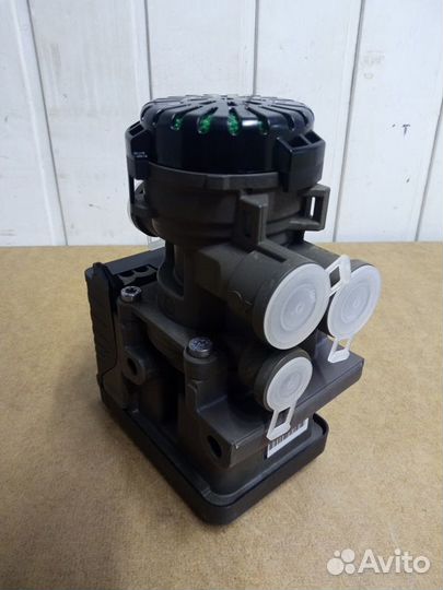 Модулятор EBS передний Iveco RVI Volvo