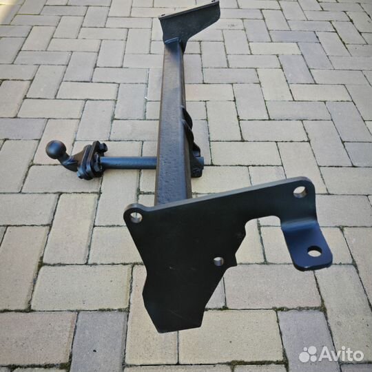 Устройство прицепное (фаркоп) Nissan Qashqai J10