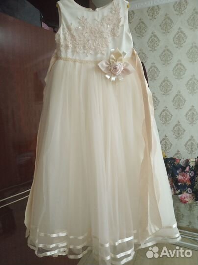 Платье для девочки 6-7 лет