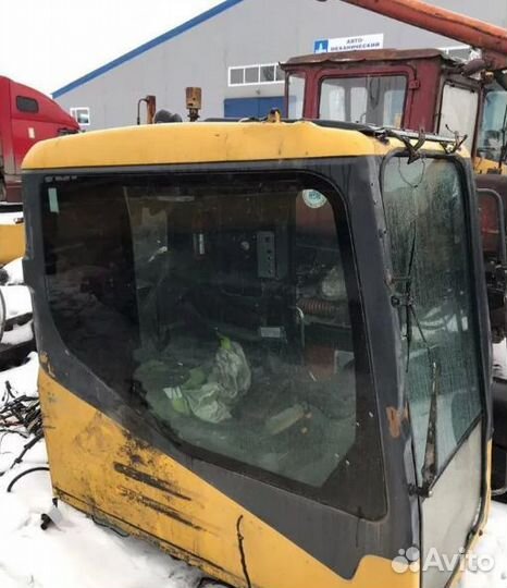 Кабина komatsu PC 300-7