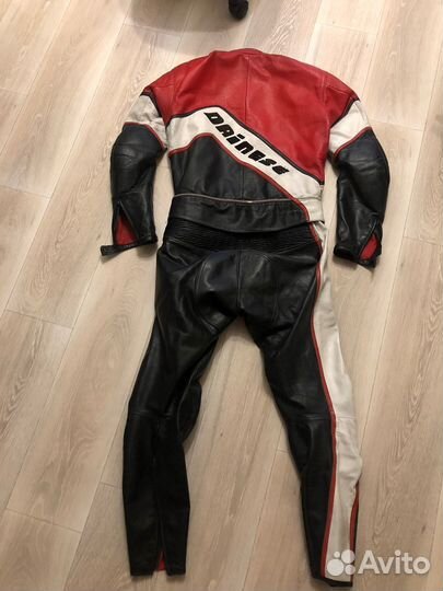 Мотокомбинезон экипировка Dainese