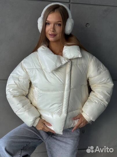 Трендовая куртка женская