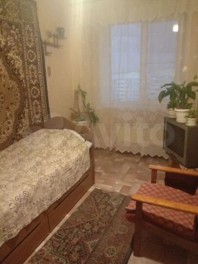 Комната 12 м² в 2-к., 9/9 эт.