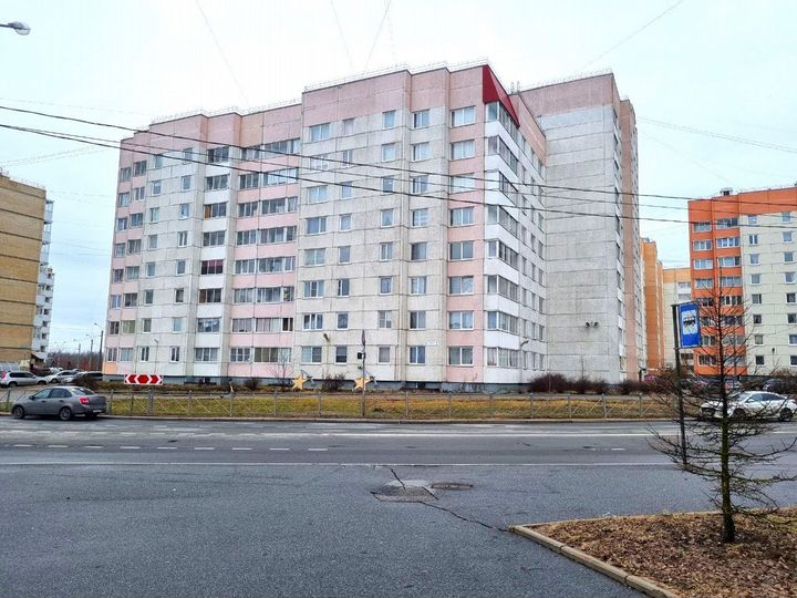 3-к. квартира, 70,6 м², 2/10 эт.