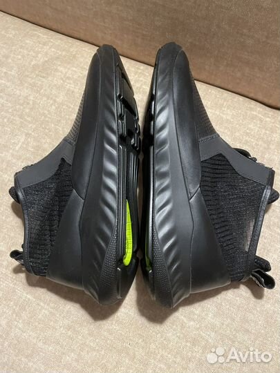 Кроссовки ecco 38 новые