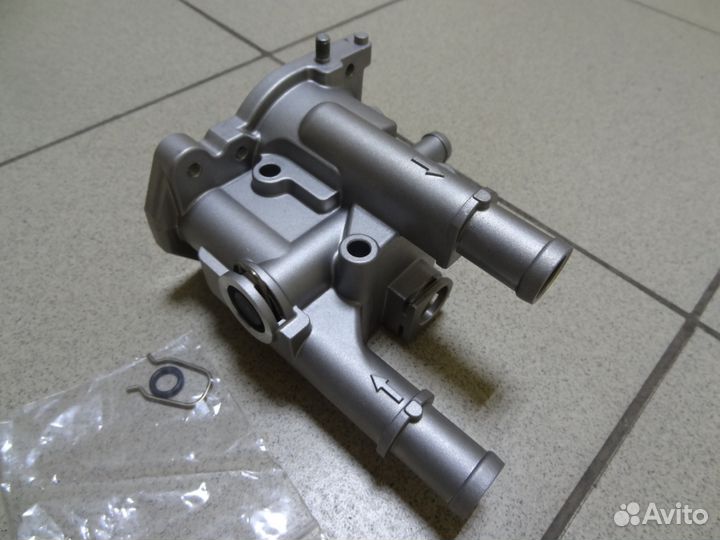 Новый корпус термостата Opel Chevrolet