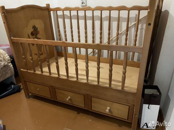 Кроватка детская