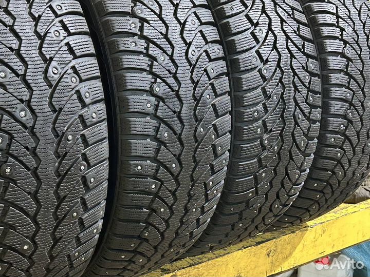 Pirelli Formula Ice 235/55 R18 104T