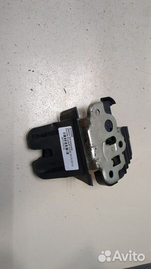 Замок багажника Skoda SuperB, 2010