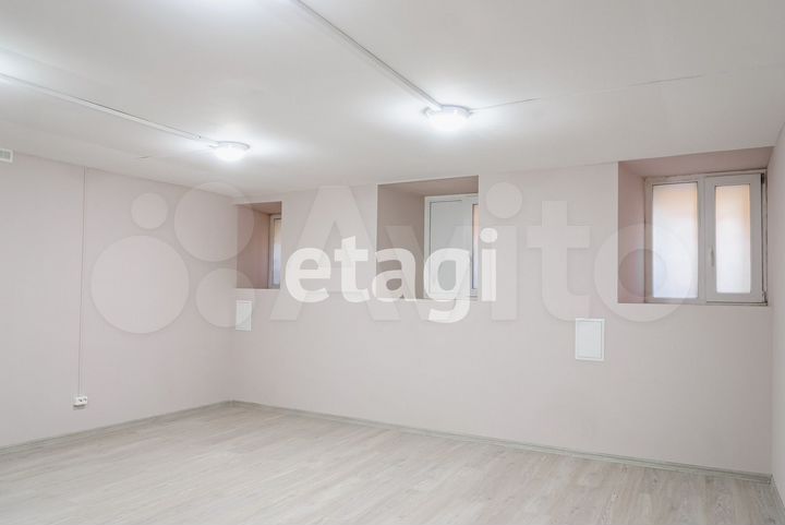 Продам офисное помещение, 111.1 м²