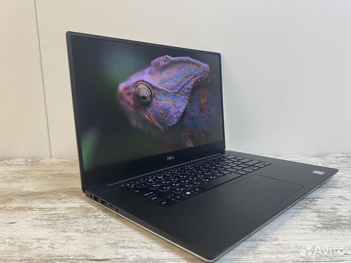 Ноутбук Dell XPS i7-7/8/256/GTX1050