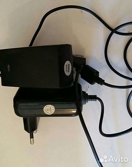 Зарядное устройство блокпитания