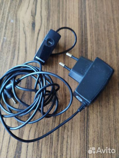 Bluetooth-гарнитура Samsung WEP450