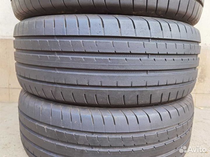 Goodyear Eagle F1 Asymmetric 3 SUV 235/45 R20 97V