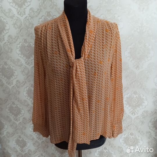 Блузка из вискозы на 50-52-54 р