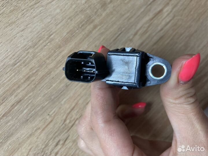 Датчик скорости mitsubishi